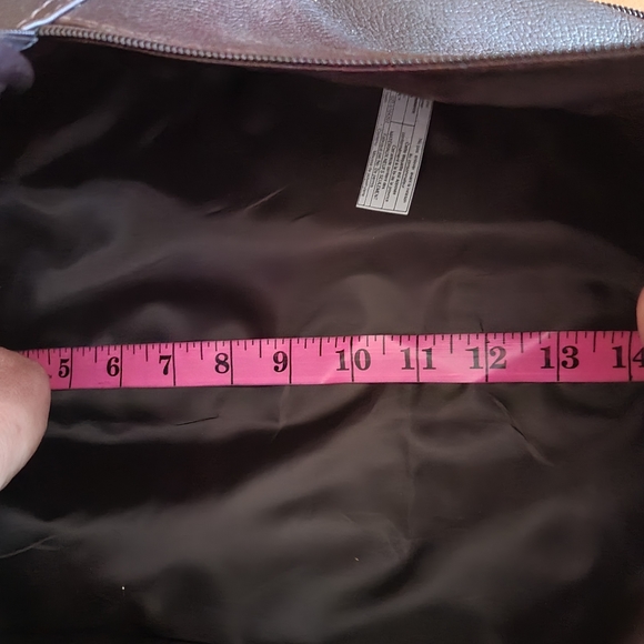 Bugatti leather backpack - Picture 5 of 8